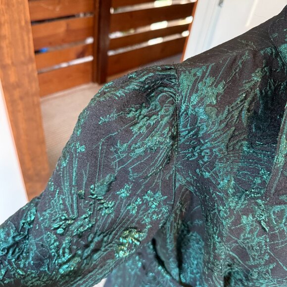 Teri Jon by Rickie Freeman Metallic Jacquard Midi Shirt Dress – Emerald Green - Picture 11 of 12